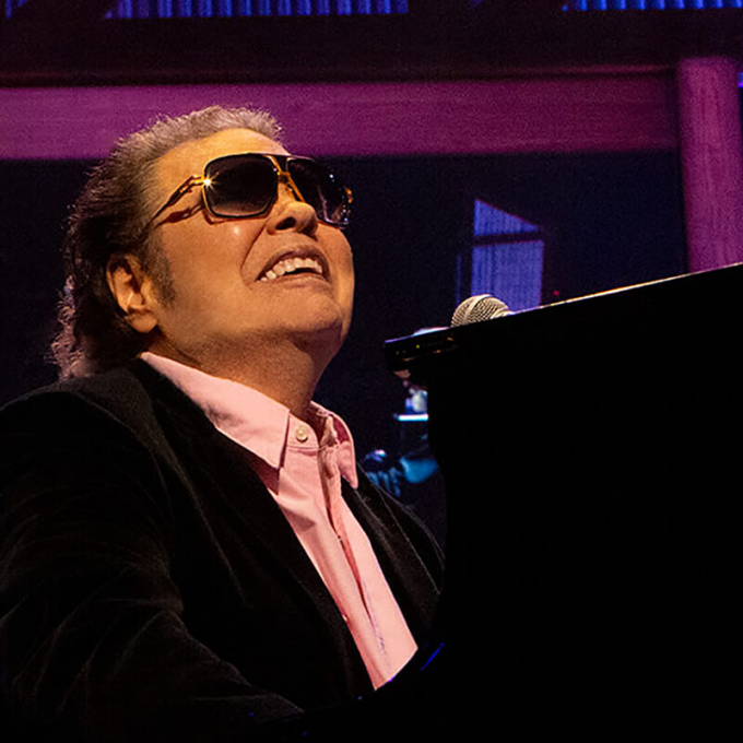 Ronnie Milsap [CANCELLED] at Cove At River Spirit